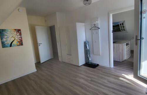 Komplette 4 Zimmer OG Wohnung - Foto 4