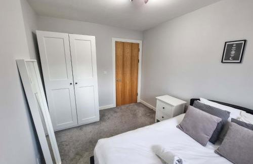 Canal Side Flat by City SuperHost - Foto 14