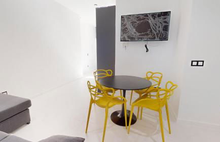 Agd Living 1 - Photo 66