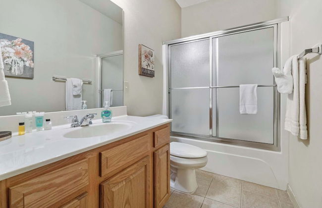 The Gathering Place - Minutes to 61-acre Theme Park - Photo 17