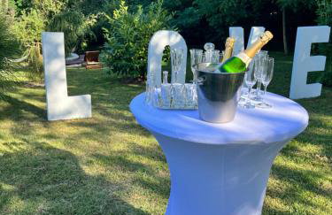 Kuća za odmor Malia sa Spa Hot Tub Jacuzzijem - Nice and Cozy - Free tickets to all City attractions - Foto 27