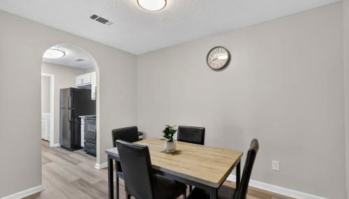 Comfy stay with patio and laundry near Atlanta - Foto 2