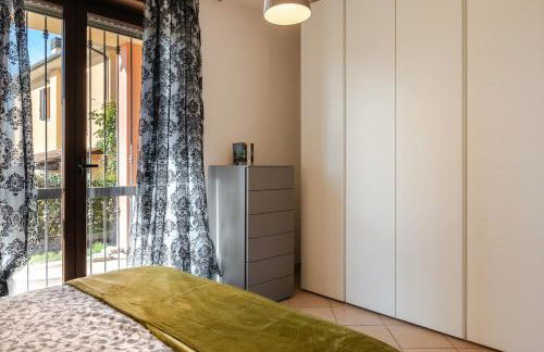 GuestHost - Equestrian Apt With Private Parking - Foto 9