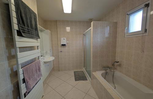 La Cèzenole - Villa climatisée 5 étoiles - Piscine Chauffée - Label Famille - Gorges de la Cèze - Photo 9