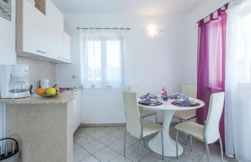 Family home with hydromassage pool & fun activities - Foto 29