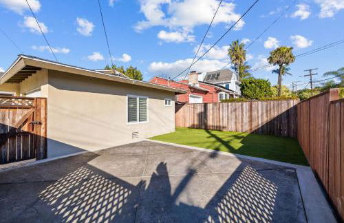 Dog Friendly Home Near the Beach with Grill, Fire Pit, Enclosed Backyard - Foto 42