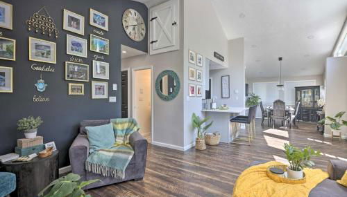 Fire Pit and Furnished Deck Serene Tobyhanna Escape - Foto 5