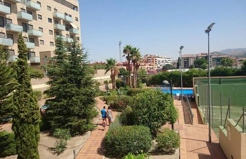 Piso centro de Granada junto al metro - Foto 17