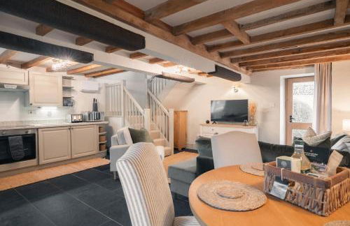 Elliott Cottage - Photo 7