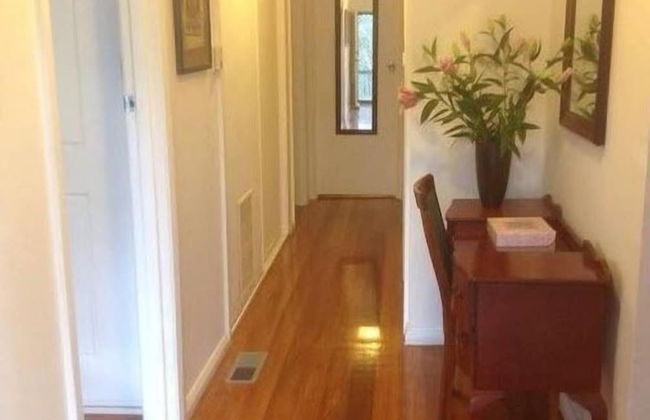 Eltham Retreat - Photo 27