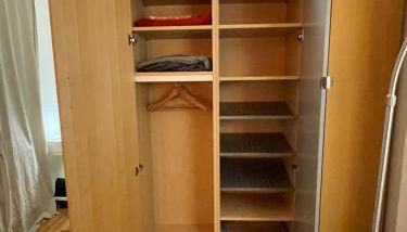 NEU Stephen Gill Appartement - Photo 2, wardrobe