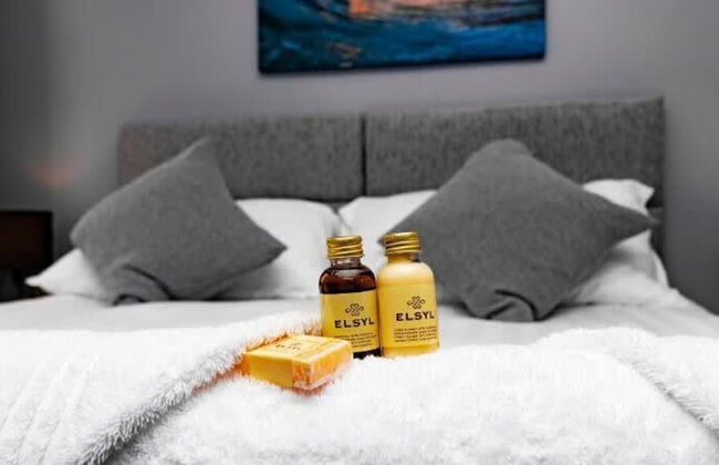 The Penthouse Gathering Wrexham Town Centre - Photo 16