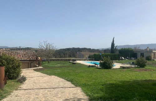 casa rural de un artista en plena naturaleza piscina y parque de esculturas en villarcayo - Photo 47