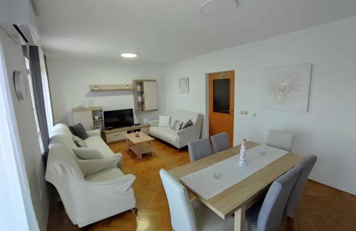 House Silva - Photo 15