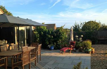 Artist's Hawkhurst Home with Heated Pool & Sauna - Foto 43