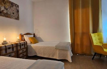 Ocean House - Photo 20