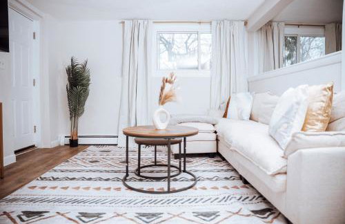 Two Bedroom Apartment Near Downtown Boston with Free Parking - Foto 2