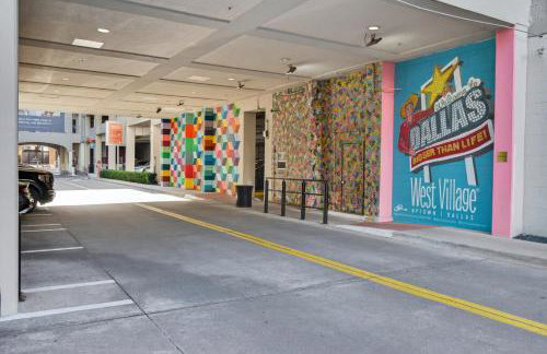 Worldcup Ready Beautifully Furnished One Bedroom Apartment in the Heart of West Village Dallas with Pool and Free Parking - Foto 23