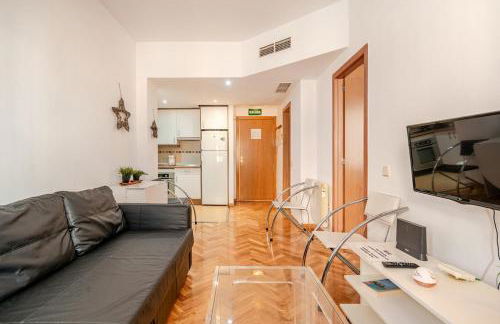 Apartamento turístico mad-aeropuerto ifema - Photo 3