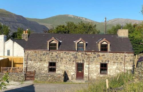 Traditional Welsh cottage in Llanberis - Photo 1