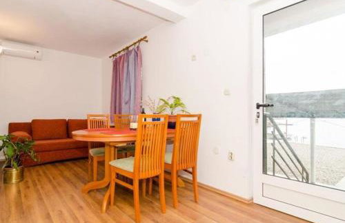 Apartments Ere Zuronja-One-Bedroom Apartment with Sea View 3 - Photo 29