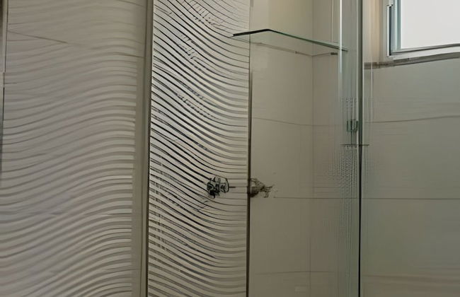 Casa com piscina 5 suites 1 quarto e AC - Photo 20