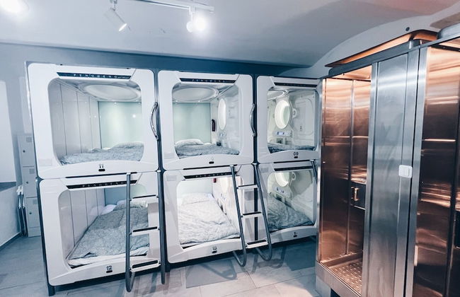 Space One Vienna - Sleeps 7 - Affordable & Central - Foto 1