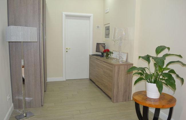 Bloom Apartment by La Griffe - Photo 2