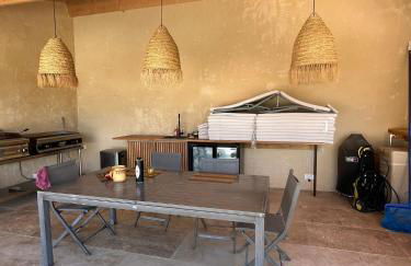 Superbe Mas Provençal rénové avec piscine, billard et climatisation à Paradou - Foto 17