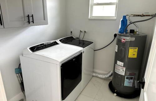 Cozy 2 BR Waterfront home with Heated Pool - Foto 38