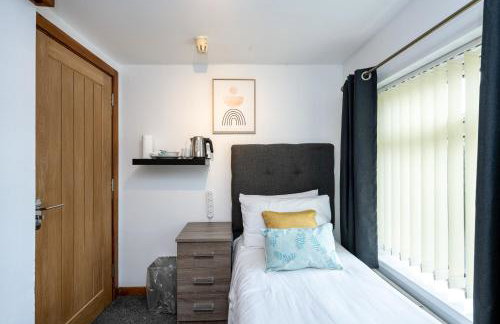 New Lodge Rooms- with Free Parking - Foto 23