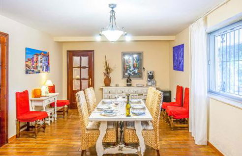 Lovely Home In Tomares With Kitchen - Foto 12