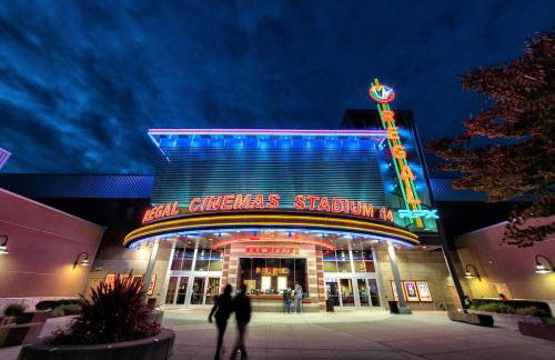 Entire house Pet Friendly w gated backyard Boeing - Foto 12