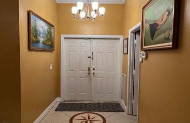 Entire Single Family home 3 bed 2 bath in water front big cozy back yard view - Foto 19