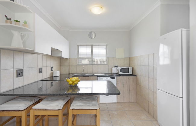 Big Bay Beach Club 22 by HostAgents - Photo 9