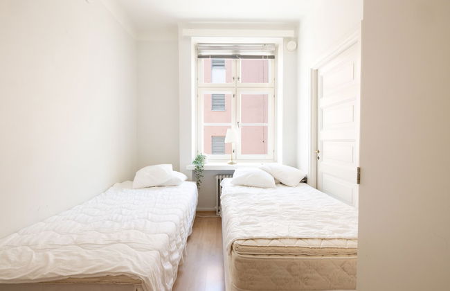 2ndhomes Bright 2BR Apartment - Foto 3