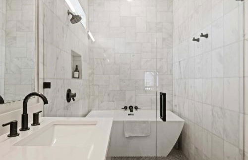 Rainey St Retreat - Cowboy Pool & Urban Chic - Foto 24