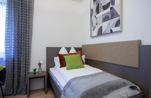 Zwick Apartments - Photo 6