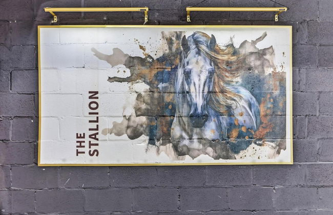 The Stallion #208 - Walk to Attractions - Modern Luxe Loft in Memphis Downtown with free covered gated parking - Foto 3