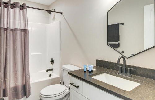 5 Mi to Dtwn, Stunning Views Weaverville Retreat! - Foto 17