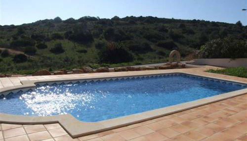 Lovely Burgau villa just 3 mins walk from beach - Foto 4