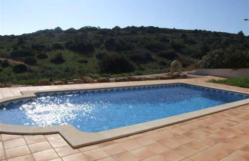 Lovely Burgau villa just 3 mins walk from beach - Foto 4