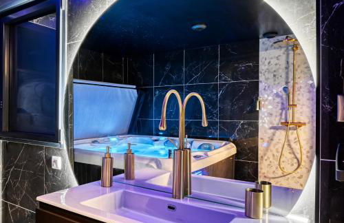 Villa avec jacuzzi privatif - Foto 6