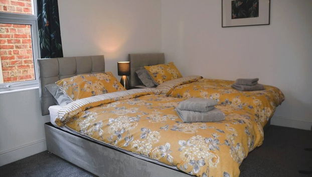 Stunning 2 Bedroom Apartment in Cheltenham! - Foto 4, Habitación