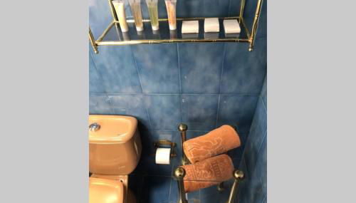 Casa en GRANADA con hermoso jardín, parking calle - Foto 3