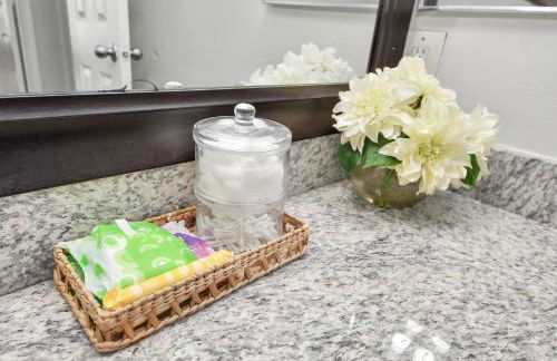 Cozy 3-Bd Haven Close to Med Center & Downtown HTX - Foto 37