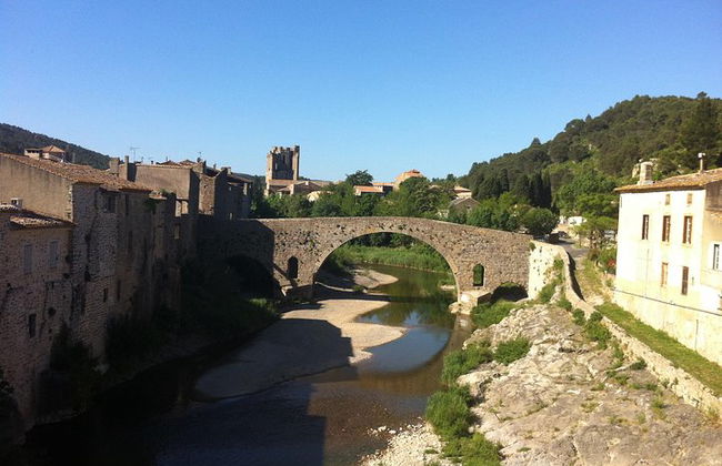 Private Tagestour nach Narbonne, Gruissan und Lagrasse. Von Carcassonne. - Foto 16