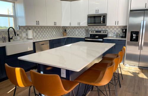 Gorgeous, secluded escape near River with Game room! - Photo 24