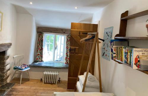 400 year old quirky Cornish cottage, in Bude, Poughill. - Foto 11