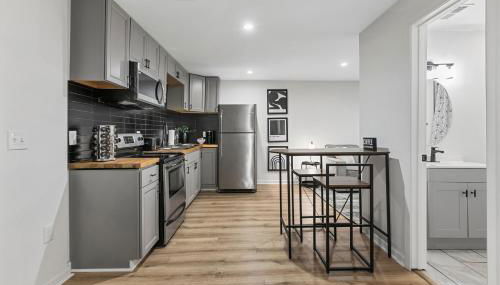 Chic 1BR Oasis Ideal Retreat near Six Flags - Foto 2